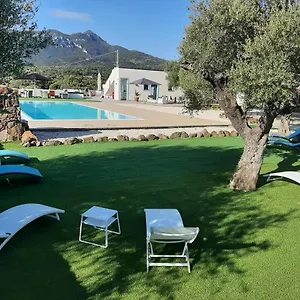 Borgo Rurale Cares Farm stay Dorgali
