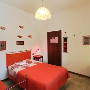 https://bb-casa-certosa.it-tuscanyhotel.com